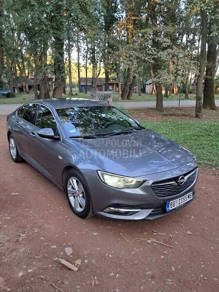 Opel Insignia 