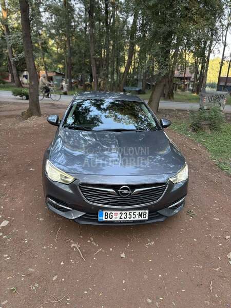 Opel Insignia 