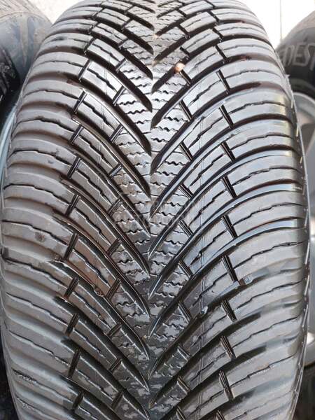 Vredestein 225/60 R16 Sve sezone