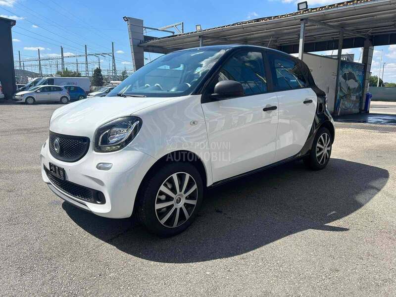 Smart ForFour 1.0