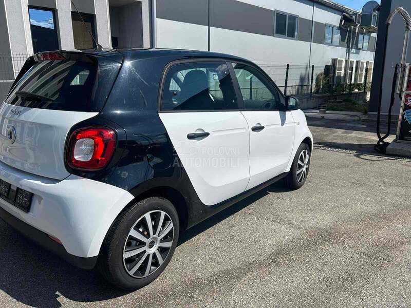 Smart ForFour 1.0