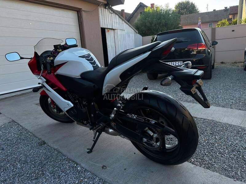Honda CBR F 600