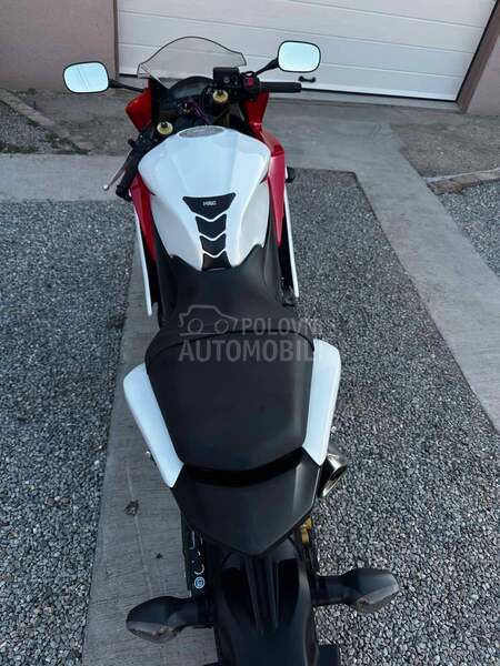 Honda CBR F 600