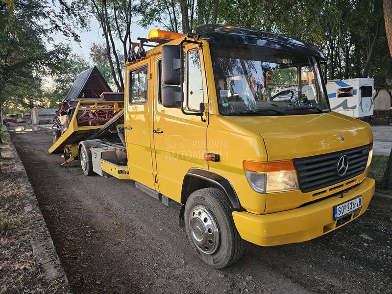 Mercedes Benz VARIO 818d