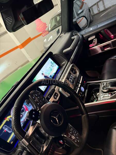 Mercedes Benz G 63 AMG 