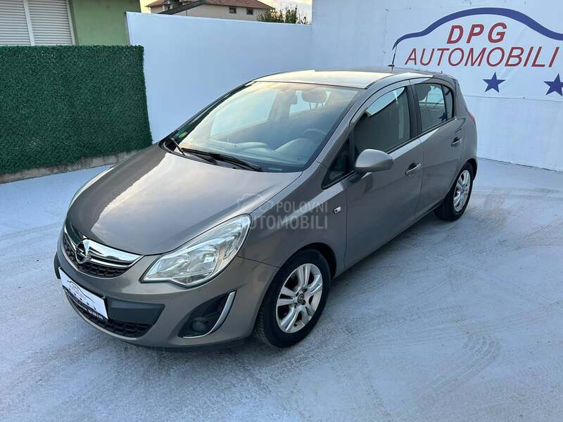 Opel Corsa D 1.3CDTI NAV/FUL/REST
