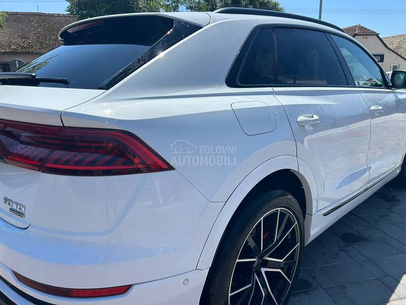 Audi Q8 sline hibrid