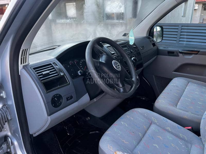 Volkswagen Transporter T5 