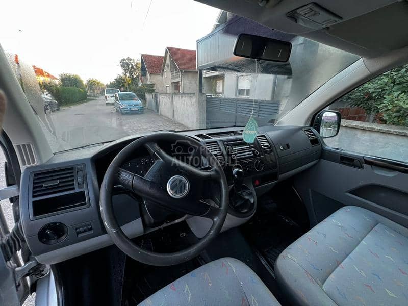 Volkswagen Transporter T5 