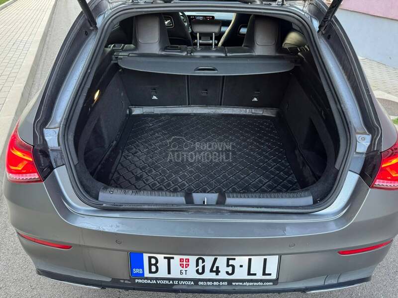 Mercedes Benz CLA 180 Shooting Brake AMG LINE