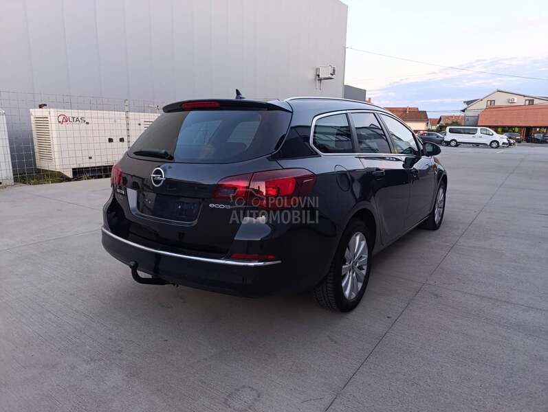 Opel Astra J 1.6 CDTI