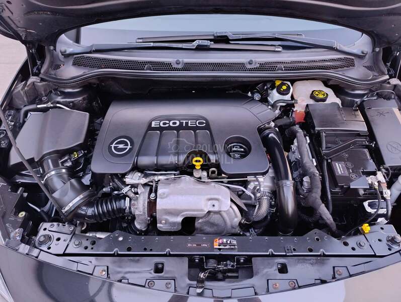 Opel Astra J 1.6 CDTI