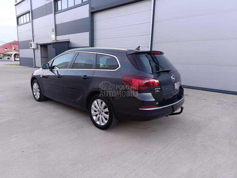 Opel Astra J 1.6 CDTI