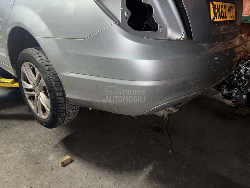 Zadnji branik w204