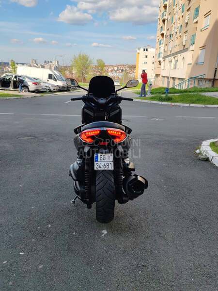Yamaha XMAX 400 X MAX
