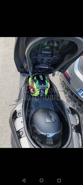 Yamaha XMAX 400 X MAX