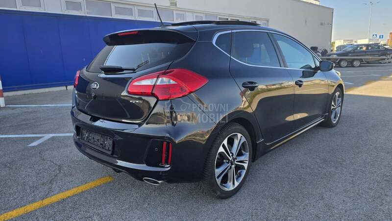Kia cee`d GT LINE