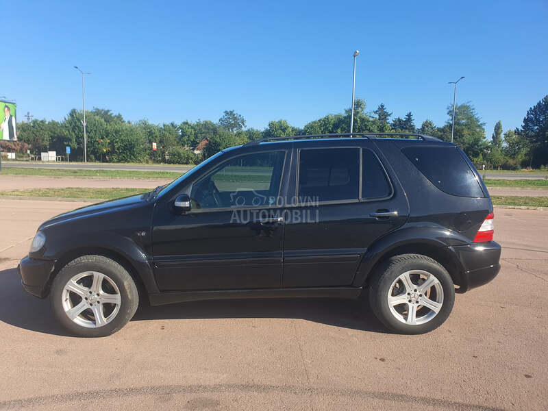 Mercedes Benz ML 500 AMG-LOOK