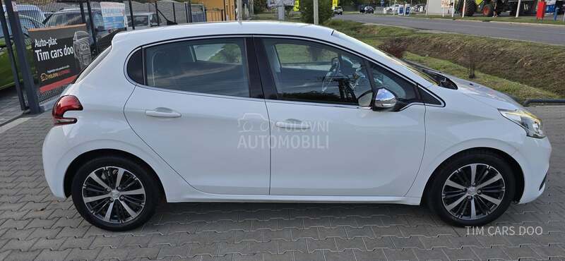 Peugeot 208 1.6 HDI  ALLURE