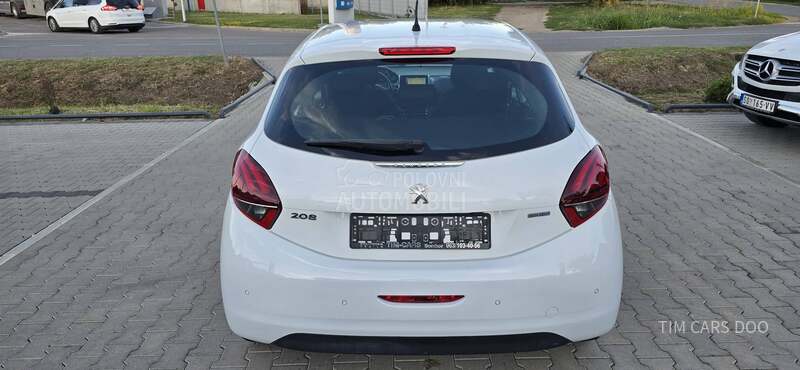 Peugeot 208 1.6 HDI  ALLURE