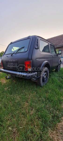 Lada Niva 1.7i