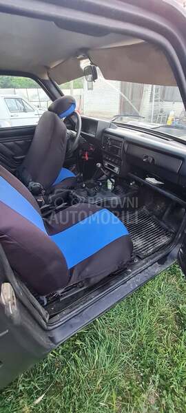 Lada Niva 1.7i