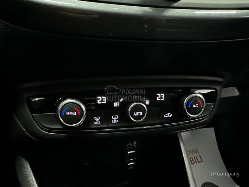 Opel Crossland X  1.5 d INNOVATION AUT