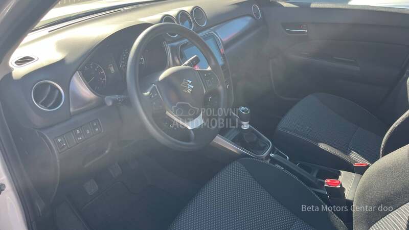 Suzuki Vitara COMFORT 2WD MT
