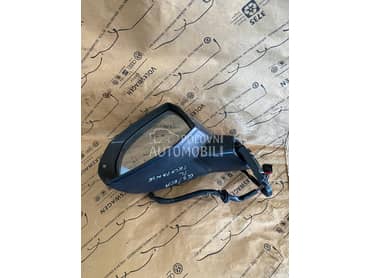 Levi retrovizor za Audi Q5 od 2017. do 2024. god.