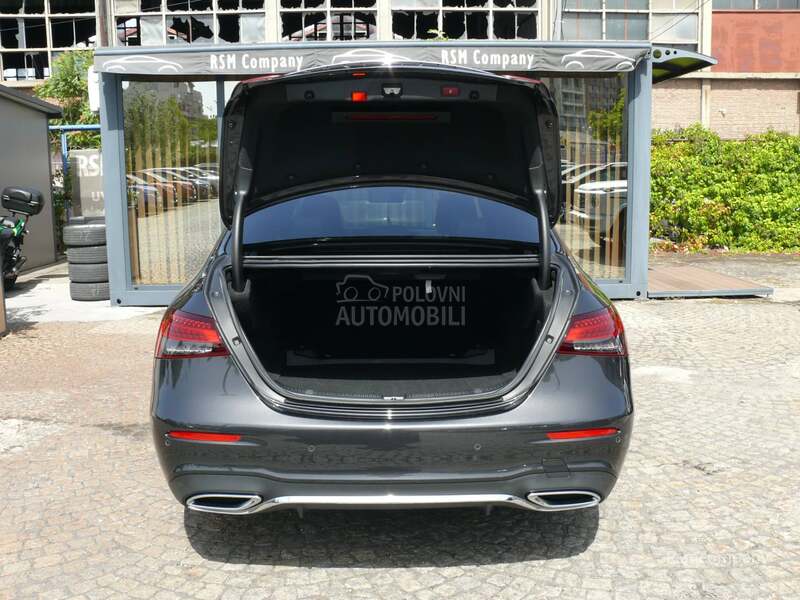 Mercedes Benz E 400 