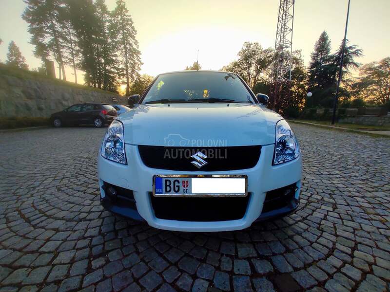 Suzuki Swift SPORT // CH
