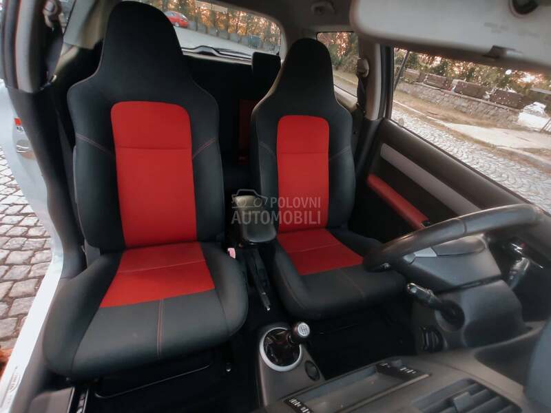 Suzuki Swift SPORT // CH