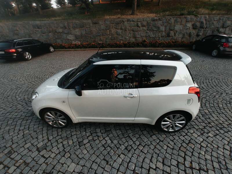 Suzuki Swift SPORT // CH