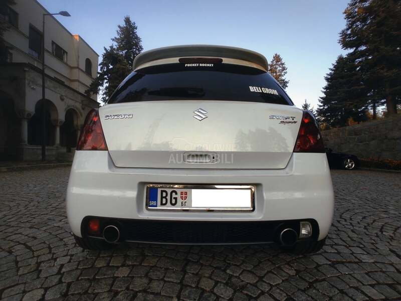 Suzuki Swift SPORT // CH