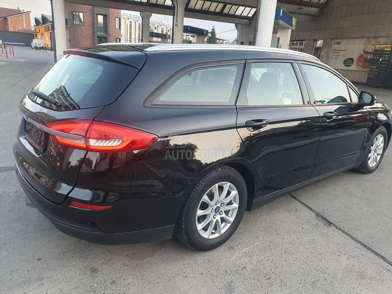Ford Mondeo 2 0TDCI/NAV/LED