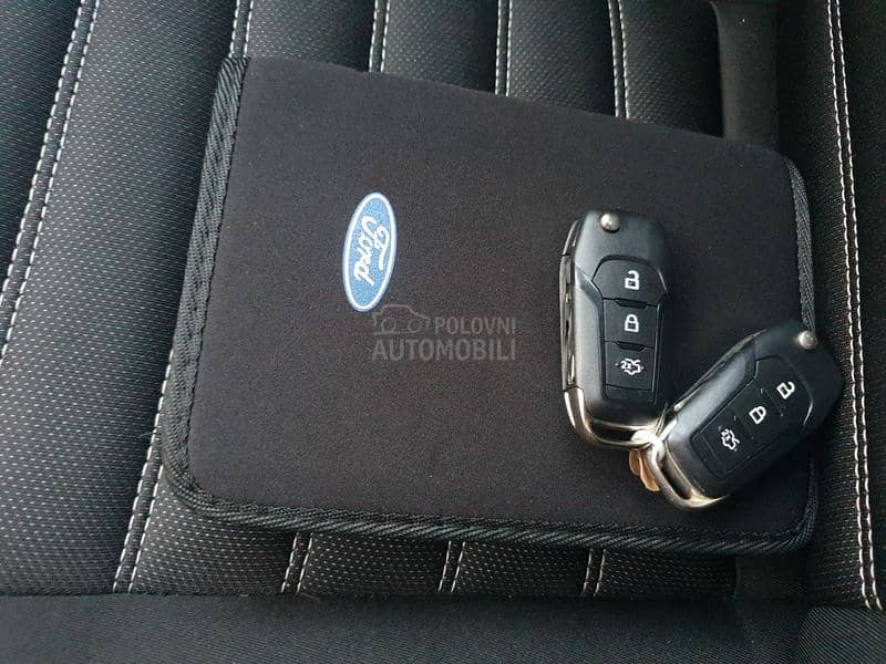 Ford Mondeo 2 0TDCI/NAV/LED