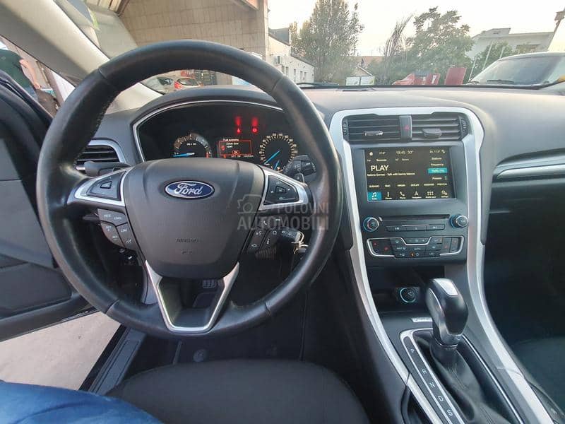 Ford Mondeo 2 0TDCI/NAV/LED