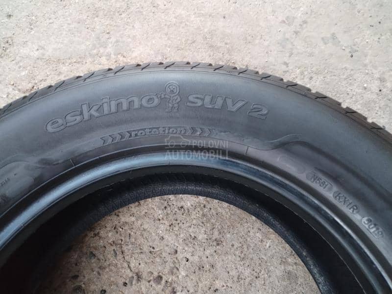 Sava 235/65 R17 Zimska