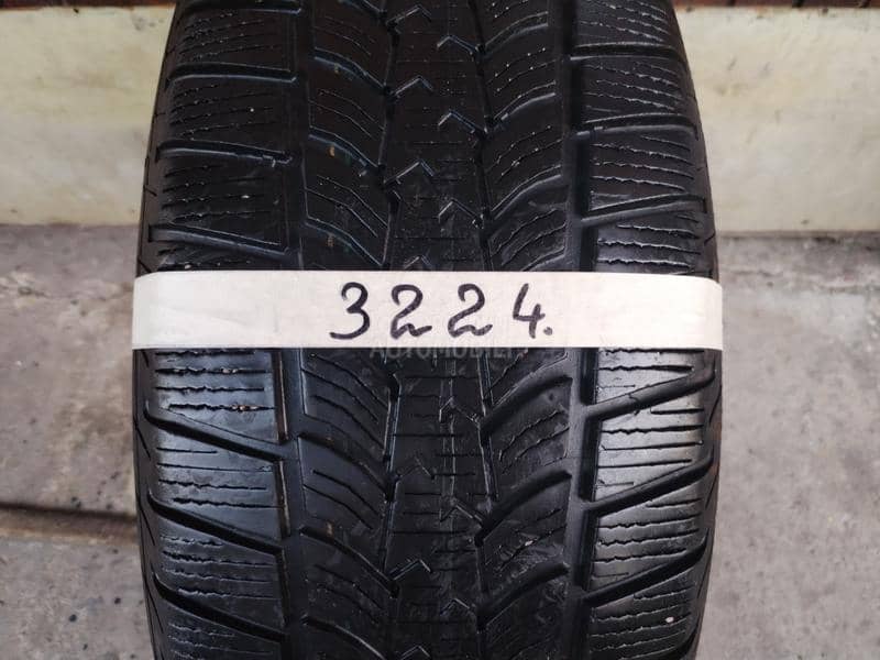 Sava 235/65 R17 Zimska
