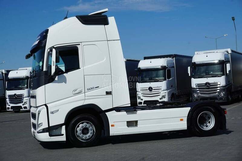 Volvo 500