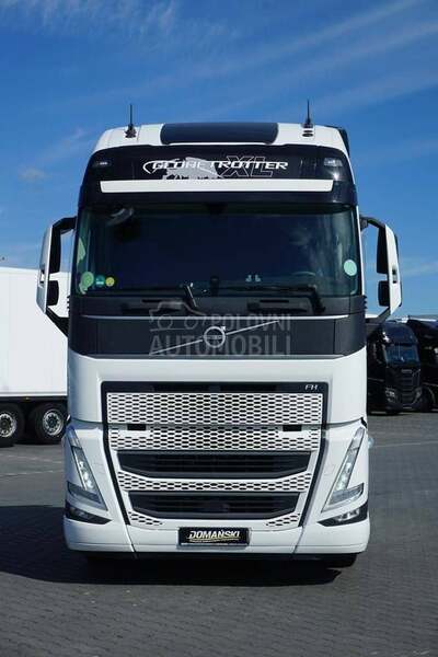 Volvo 500