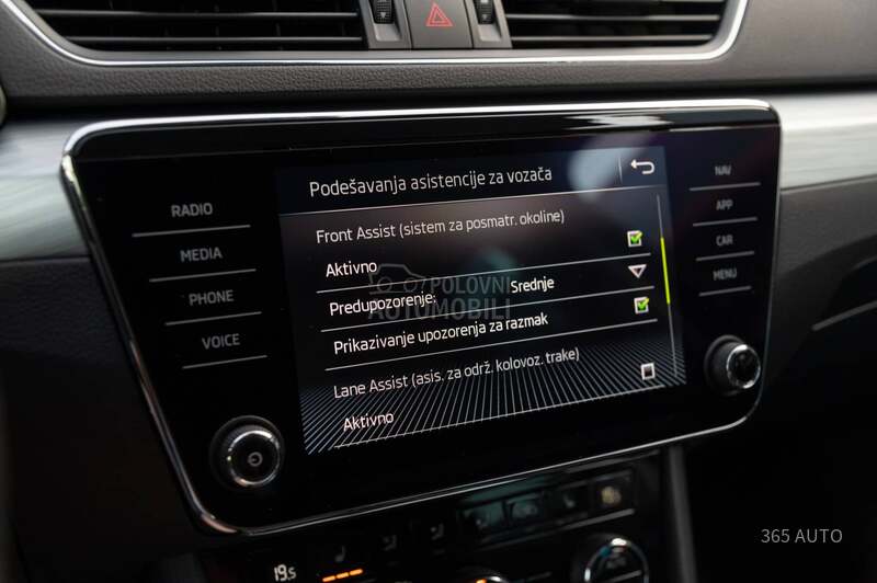 Škoda Superb AMBITION PLUS/ACC