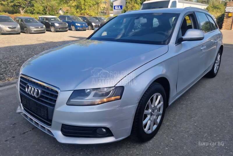 Audi A4 A K C I J A