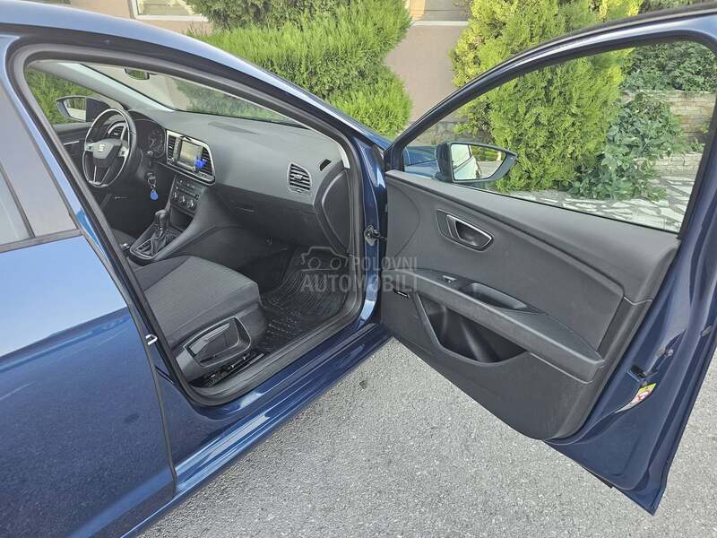 Seat Leon 1.6tdi DSG / LED