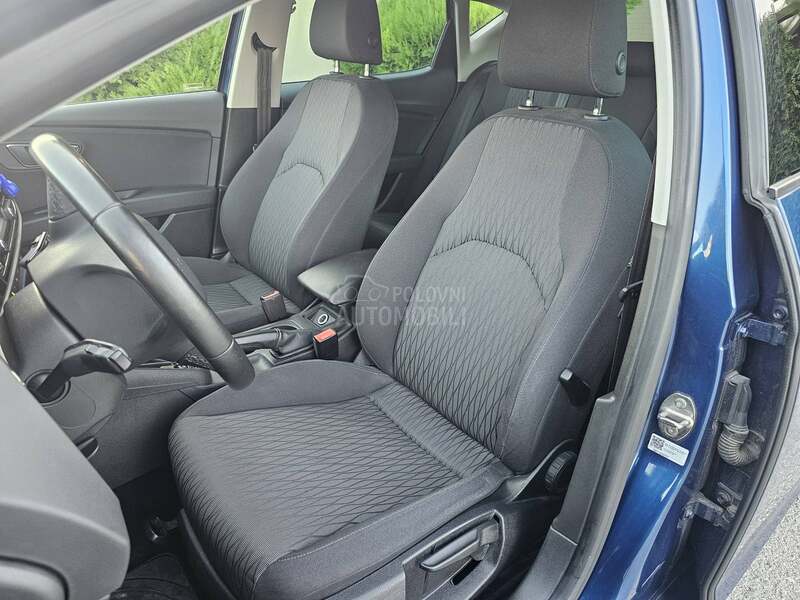 Seat Leon 1.6tdi DSG / LED