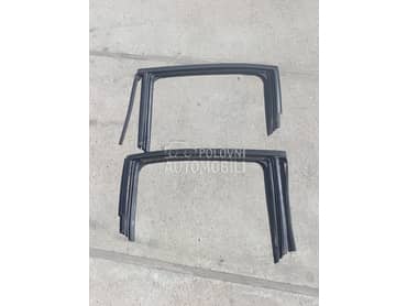 kederi za zadnja vrata za Citroen C3 od 2016. do 2024. god.