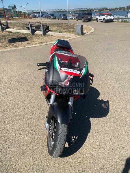 Hyosung 650r