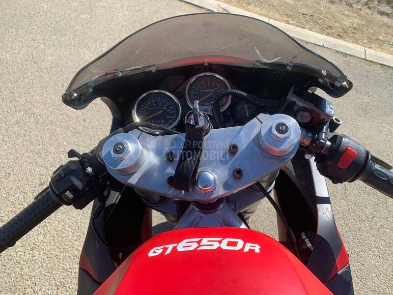 Hyosung 650r