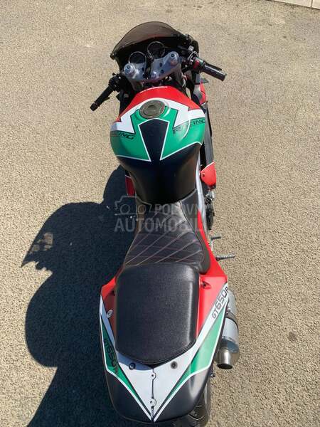 Hyosung 650r