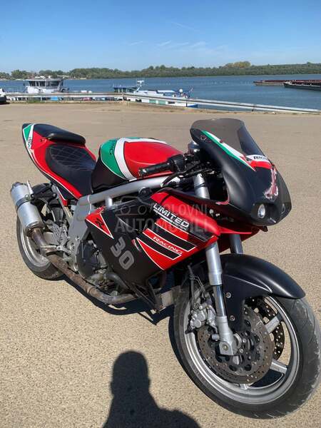 Hyosung 650r